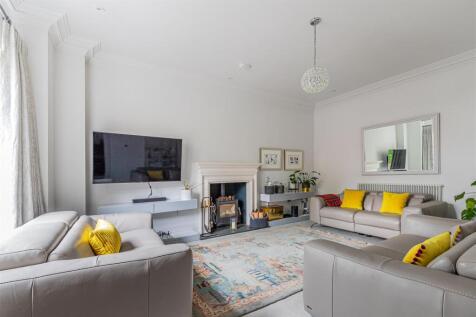 Llandaff Place 10-25.jpg
