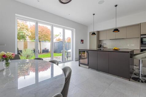Llandaff Place 10-35.jpg