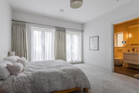 Llandaff Place 10-23.jpg
