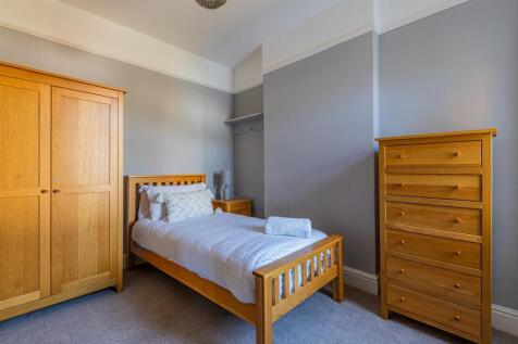 Amesbury Road 1-8.jpg