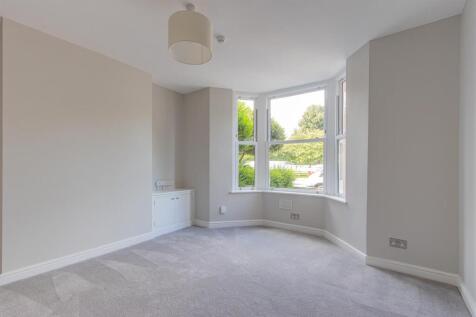 Penhill Road 25, 1-4.jpg