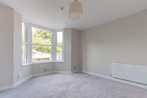 Penhill Road 25, 1-5.jpg