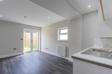 Penhill Road 25, 1-11.jpg