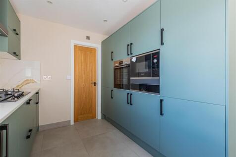 Broadacres 7a-14.jpg
