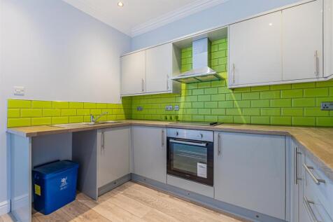 Cowbridge Road 546a-6.jpg