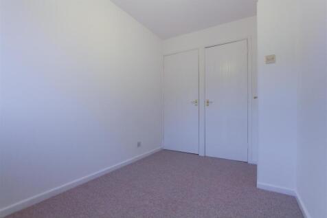 Coedriglan Drive 136-6.jpg