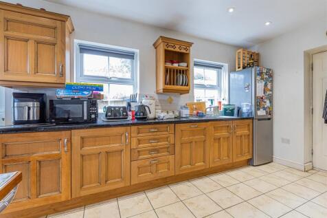 Smithy Cottage 1-18.jpg