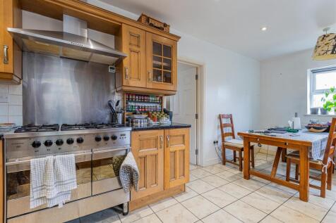 Smithy Cottage 1-20.jpg