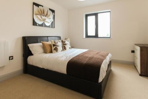 Victoria Park Court bed1.JPG