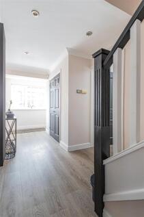 Deepdene Close 11-6.jpg