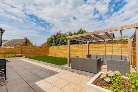 Deepdene Close 11-26.jpg