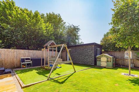Triscombe Drive 28-6.jpg