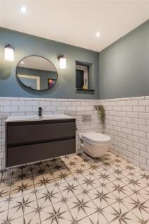 Triscombe Drive 28-33.jpg