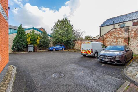 St Johns Court 9-10.jpg