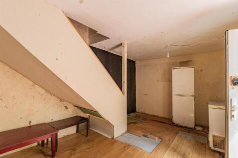 Neville Place 2-17.jpg