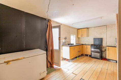 Neville Place 2-18.jpg