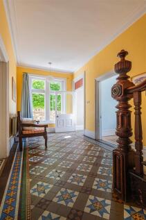 Palace Avenue 33-29.jpg