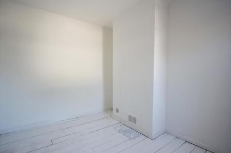 16 Pontcanna Place LR-11.jpg