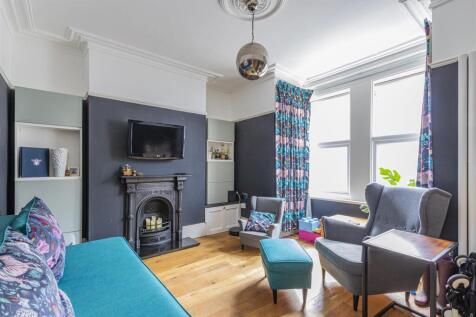 Romilly Road West 14-14.jpg