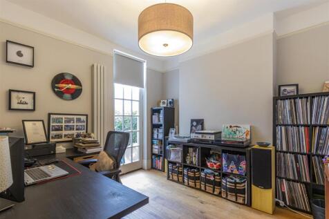 Romilly Road West 14-13.jpg