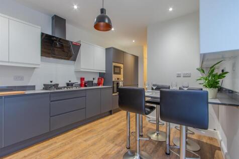 Grovenor Street 15 II-3.jpg