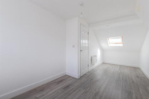 6 Neville Mews-5.jpg
