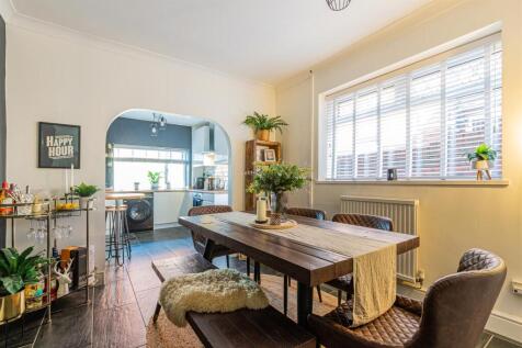 Grange Gardens 10-9.jpg