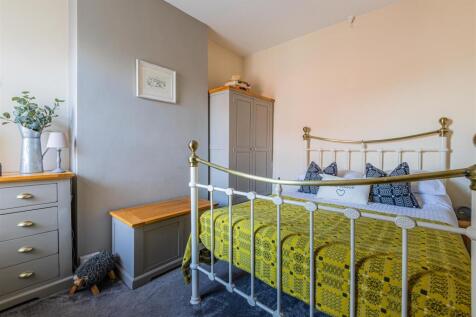 Grange Gardens 10-20.jpg