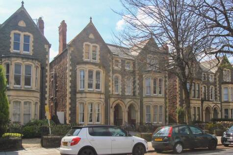 1, 141 Cathedral Road LRNEW-3.jpg