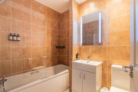 Cathedral Road 74-76, 10-2.jpg