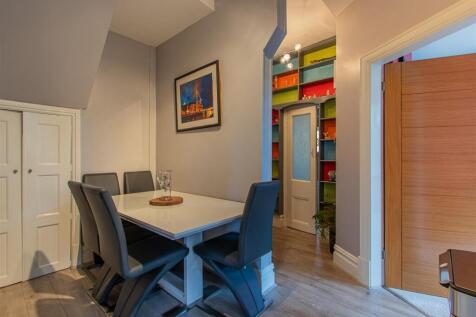 Penhill Road 18, 2-6.jpg