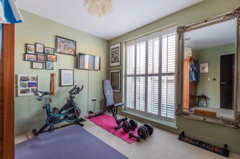 8 The Crescent-25.jpg