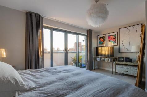 8 The Crescent-34.jpg