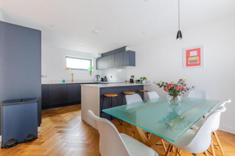 Hamilton Villas 3-10.jpg