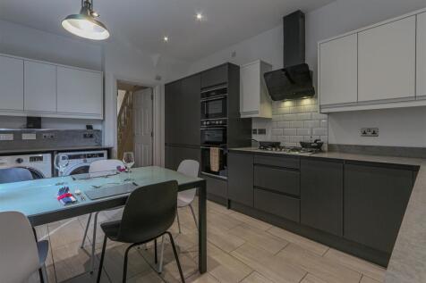 Romilly Road 105-3.jpg