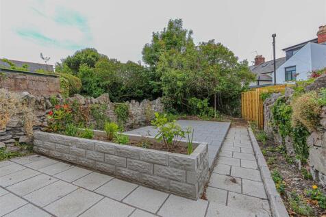 Romilly Road 105-6.jpg