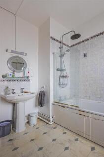 Dunraven House 8-10.jpg