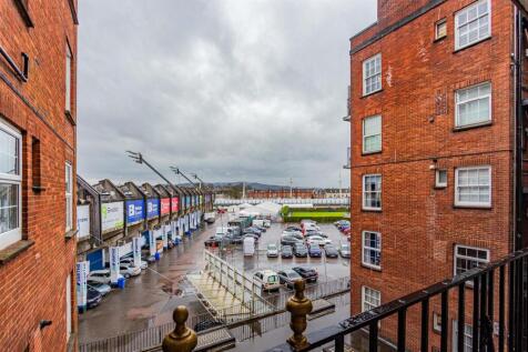 Dunraven House 8-12.jpg