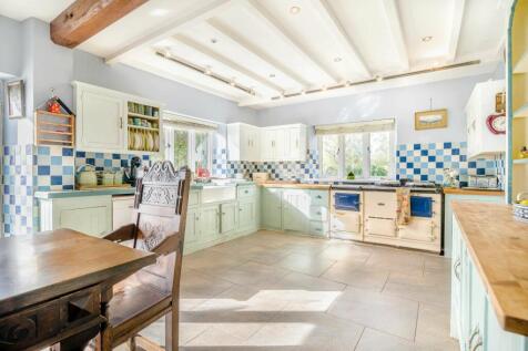 Property Image 4