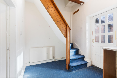 5 Longfield Rd, Sheffield 09_297.png