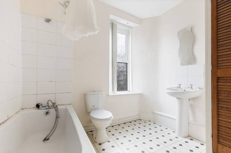 5 Longfield Rd, Sheffield 11_297.png