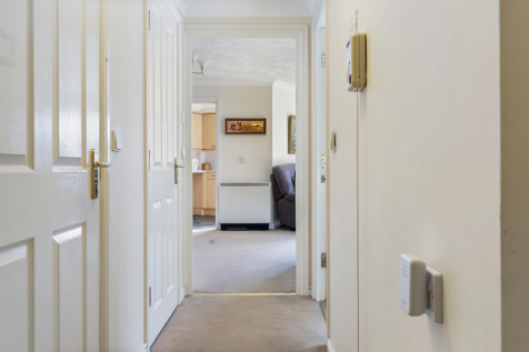 18 Fitzwilliam Court, Sheffield 03_297.png