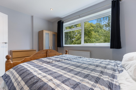Apt 24, Claredon Court, Sheffield 15_297.png