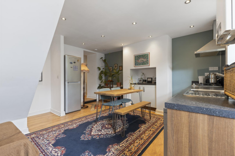 4 Westwood Rd, Sheffield 06_297.png