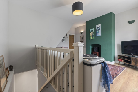 4 Westwood Rd, Sheffield 13_297.png
