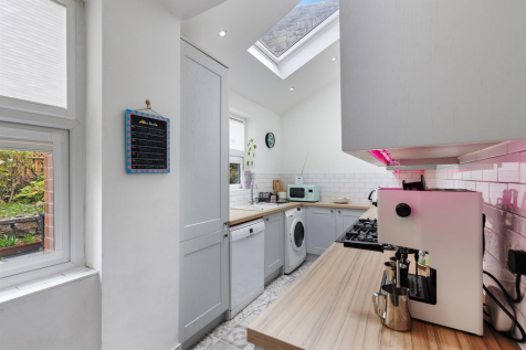9 Bramwith Road, Sheffield 09_297.png