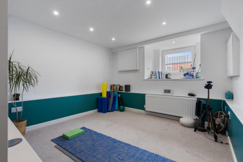 9 Bramwith Road, Sheffield 04_297.png
