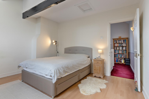 6 Hallow Meadow Mews, Sheffield  22_297.png