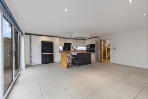 81a Hallam Grange Road, Sheffield 04_297.jpg