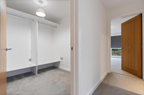 81a Hallam Grange Road, Sheffield 12_297.jpg